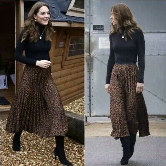 Zara Leopard Print Pleated Midi Skirt Leather Waist Size S...